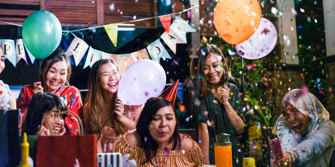 Got Birthday PMS? You're Not Alone: Here's How Perfect Moment Syndrome is Ruining Your Life