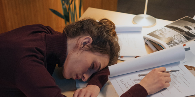 3 Ways Added Sugar is Sending Your Hormones Haywire