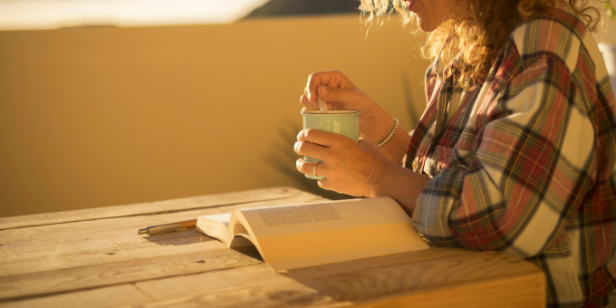 Naturopath Sarah McLachlan Shares 3 Tips to Prepare for Perimenopause