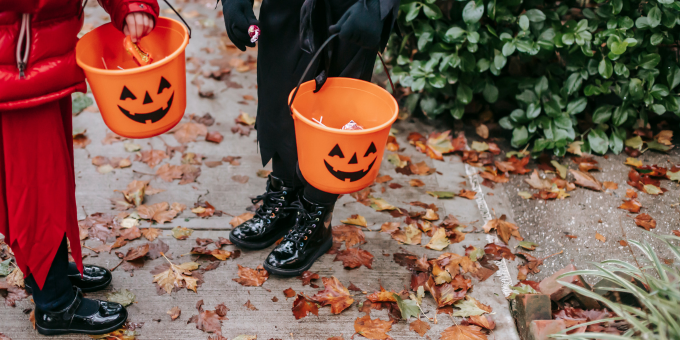 The Scary Truth About Halloween Waste: How to Reduce Your Footprint