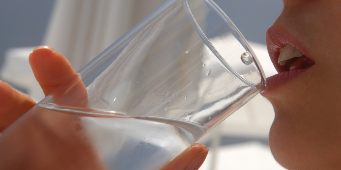 Breaking News: UK Mum-of-Two Dies from Water Intoxication