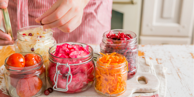 "I Completely Healed My Gut Through Naturopathy”: This Naturopath Reveals Everything You Need to Know About Autoimmunity + Gut Health