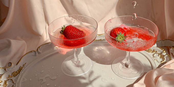 3 Healthy Mocktail Recipes for a Sugar + Alcohol Free Valentine's Day