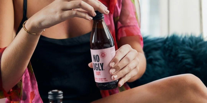 Say Goodbye To The Bloat: Why IQS Members Give No Ugly Gut A 5 Star Rating