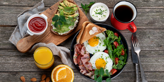 Our Top 3 Satiating Brekkies, Plus a Free Recipe