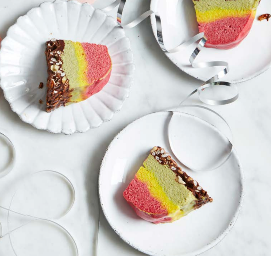 Claire's No Bake Paddlepop Bundt Cake