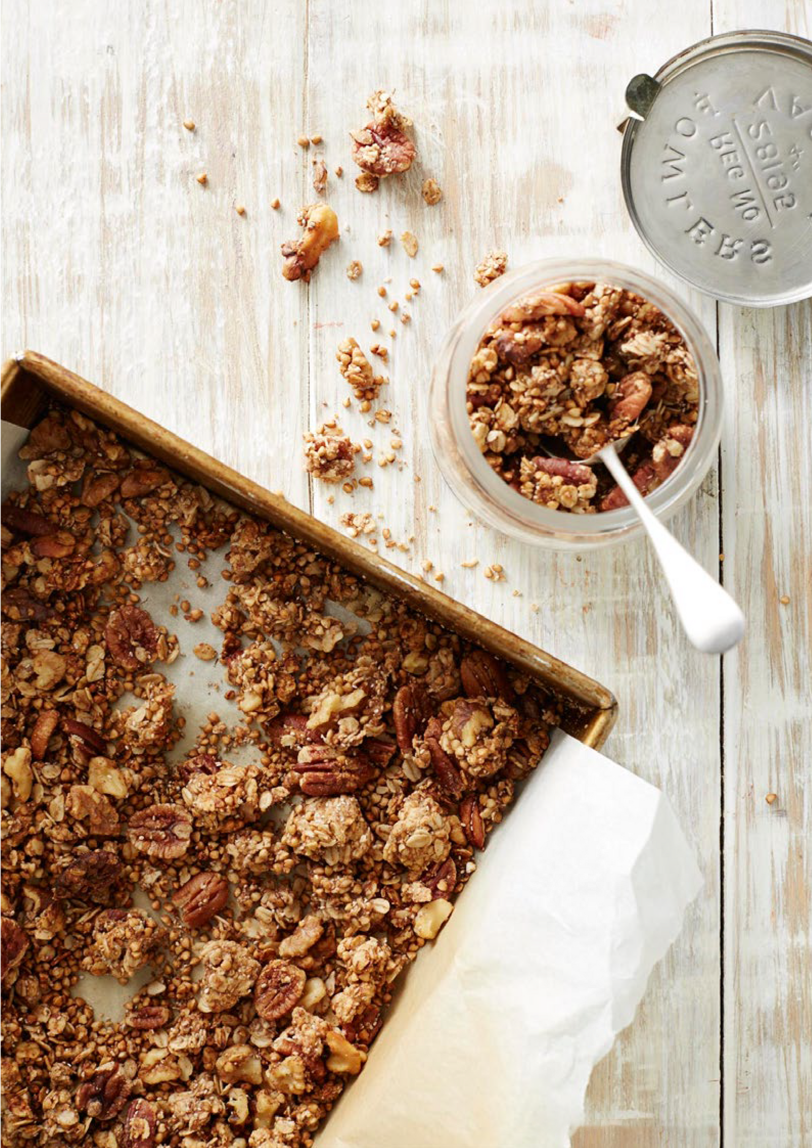 Chunky-Monkey Banana Bread Granola