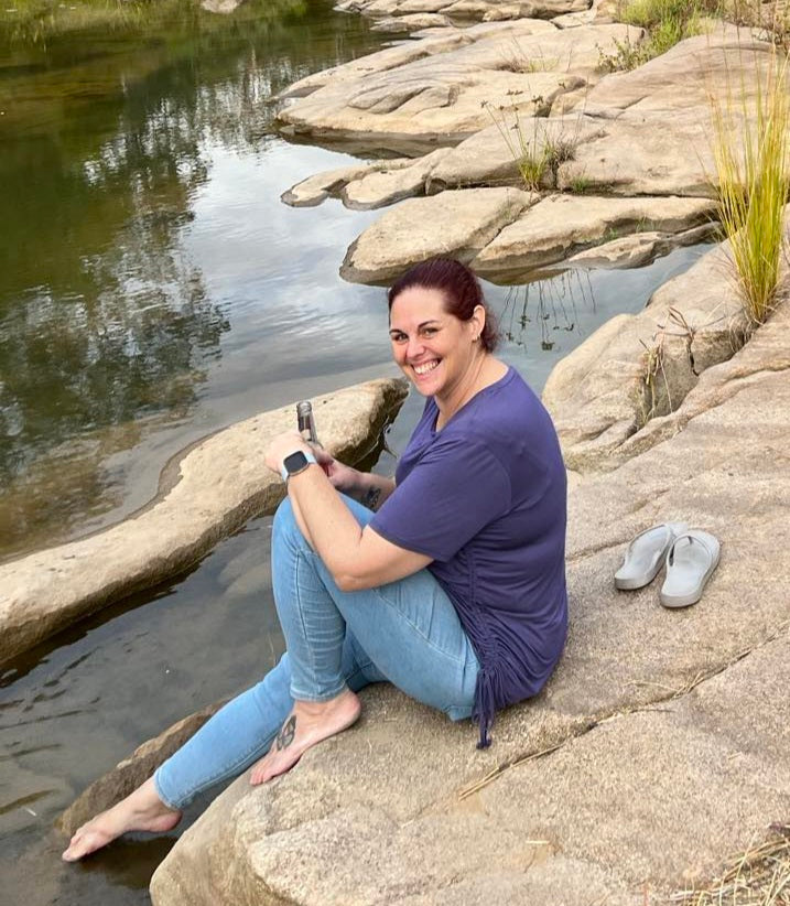 “No one should have to suffer for this long,” One Woman Shares Her Long and Painful Road to Treatment for Endometriosis